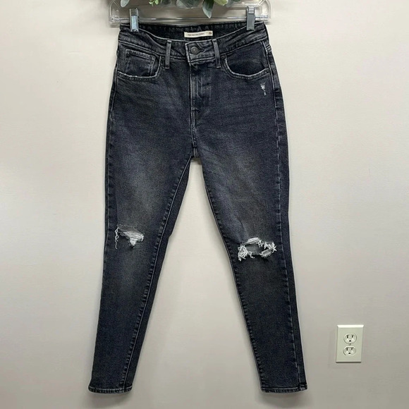 NWOT Levi’s 721 High Rise Skinny Black Wash Denim Jeans Distressed 26 - Picture 1 of 15